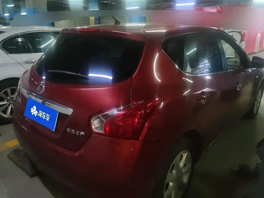 Nissan Tiida 2015 — фото 3