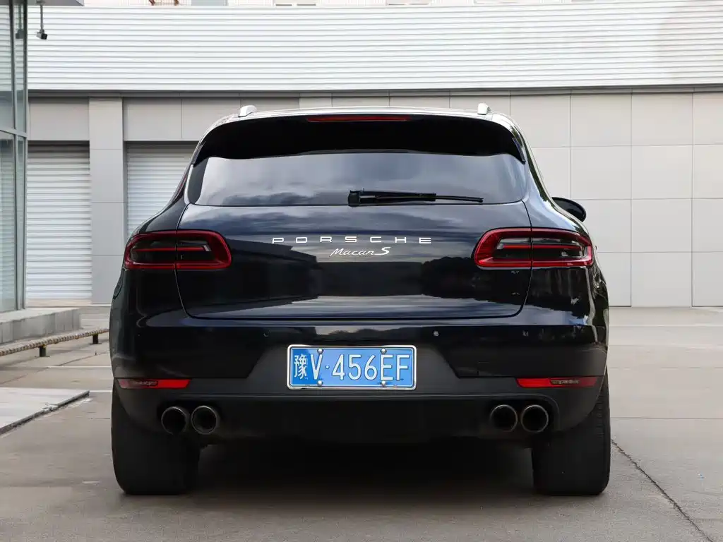 Porsche Macan 2017 — фото 3