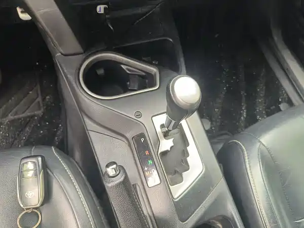 Toyota RAV4 2017