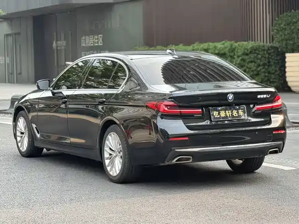 BMW 5 Series 2022