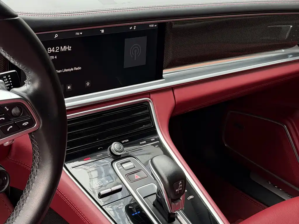 Porsche Panamera 2019 — фото 10