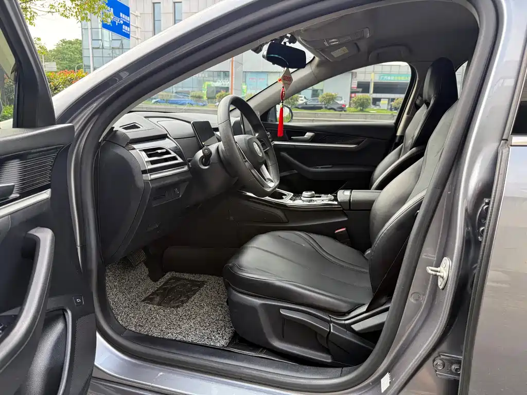 BYD Qin PLUS 2022 — фото 7