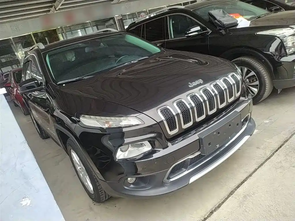 Jeep Cherokee 2018 — фото 4