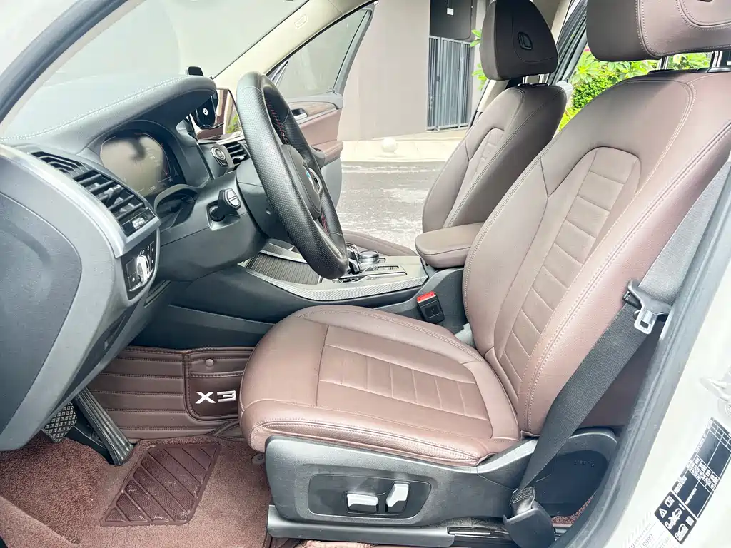 BMW X3 2020 — фото 13