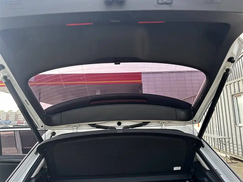 Volkswagen T-Roc 2022 — фото 16