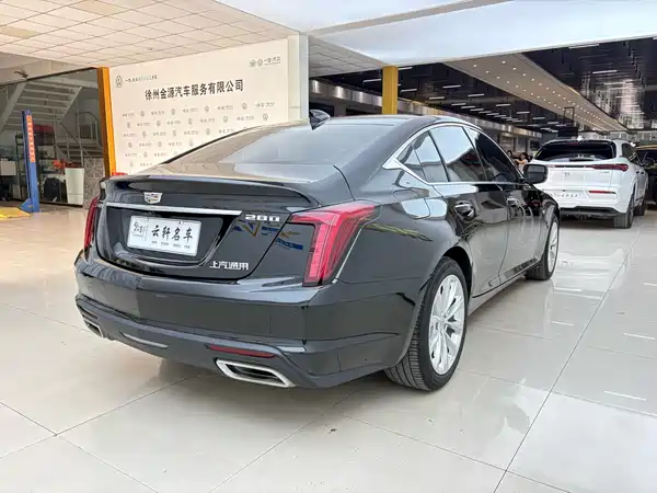 Cadillac CT5 2023