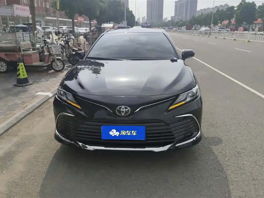 Toyota Camry 2023