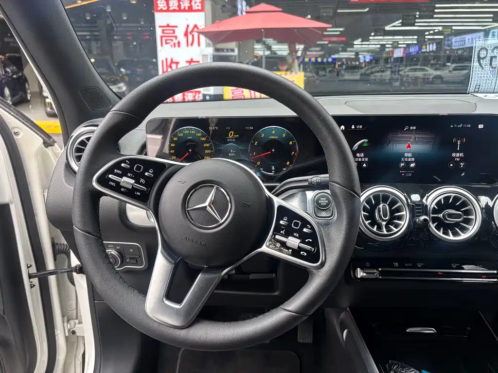 Mercedes-Benz GLB 2022 — фото 12