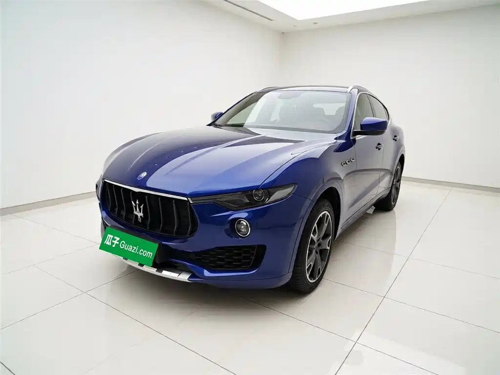 Maserati Levante 2017 — фото 1