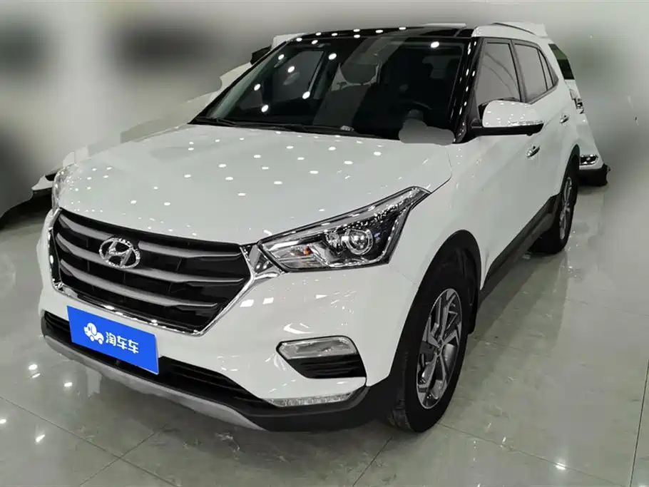 Hyundai ix25 2018 — фото 1