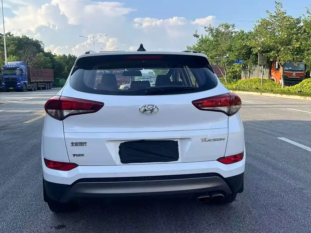 Hyundai Tucson 2016 — фото 6