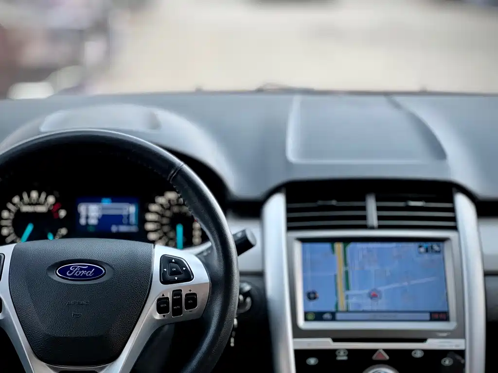 Ford Edge 2015 — фото 12