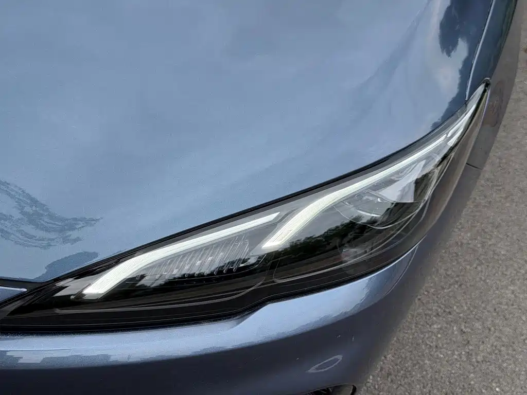 BYD Seal 05 DM-i 2025 — фото 13