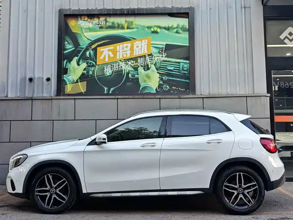 Mercedes-Benz GLA 2018