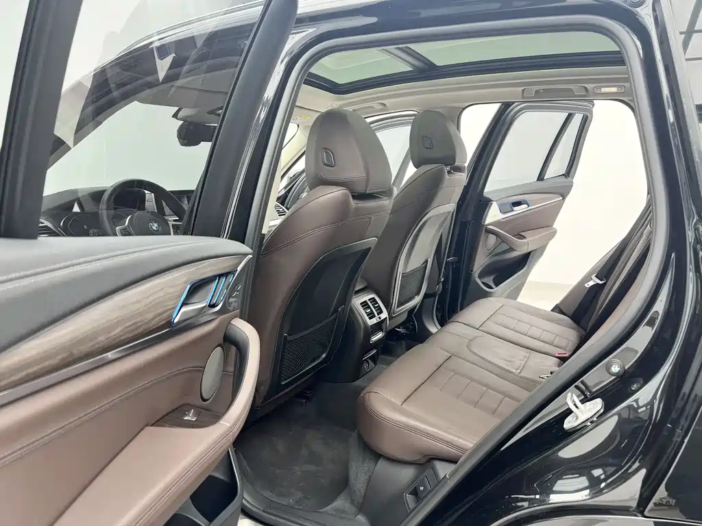 BMW X3 2020 — фото 8