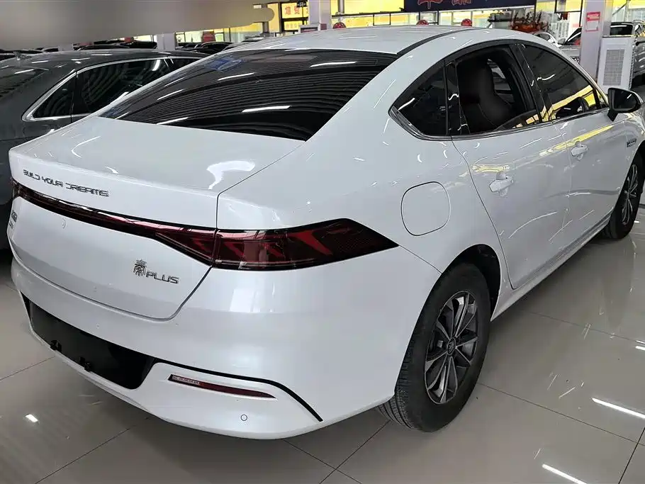 BYD Qin PLUS 2024 — фото 3