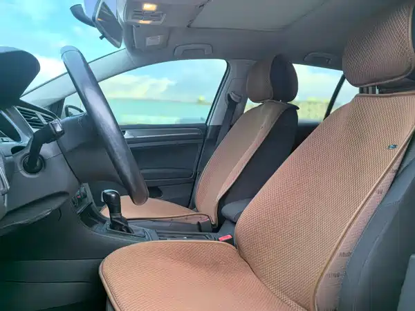 Volkswagen Golf 2015
