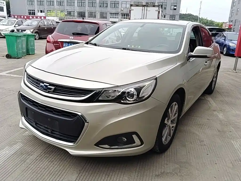 Chevrolet Malibu 2017 — фото 2