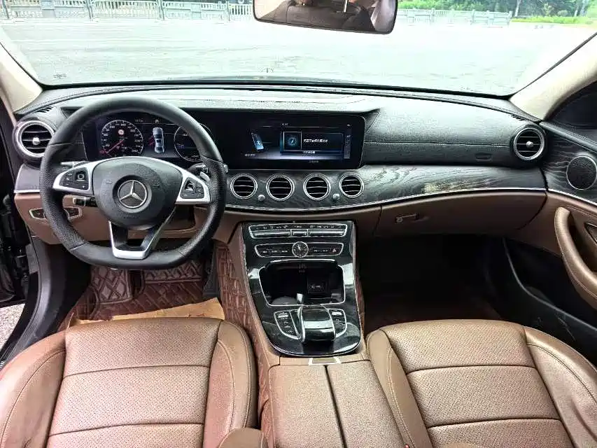 Mercedes-Benz E-Class 2017 — фото 4