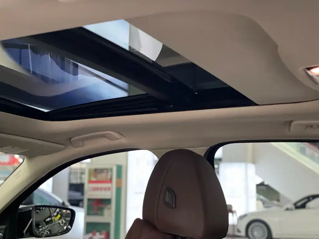 BMW i3 2023 — фото 9