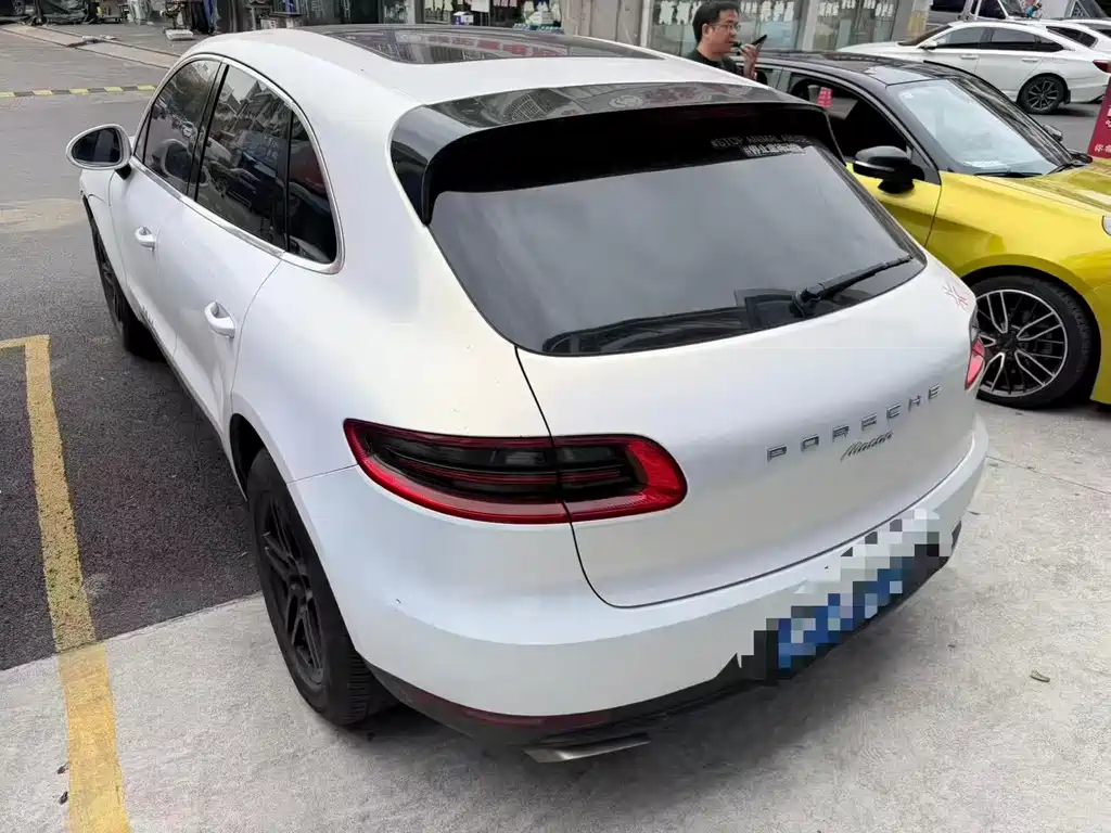 Porsche Macan 2018 — фото 4