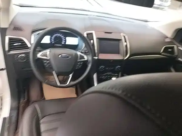 Ford Edge 2019