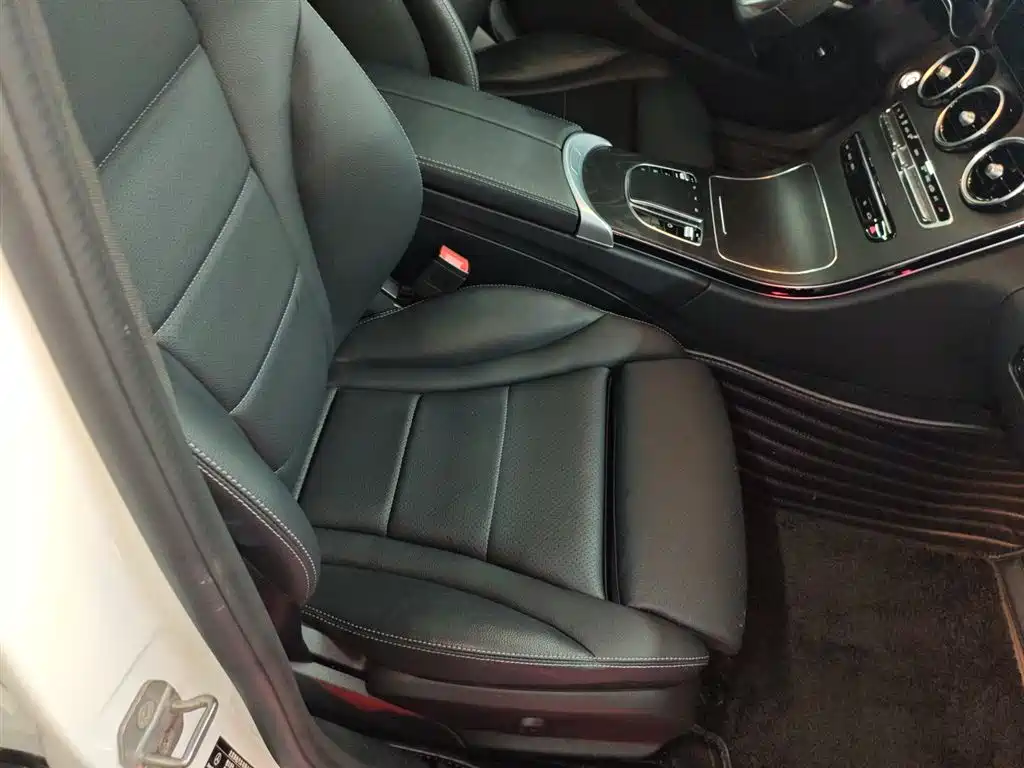 Mercedes-Benz C-Class 2021 — фото 20