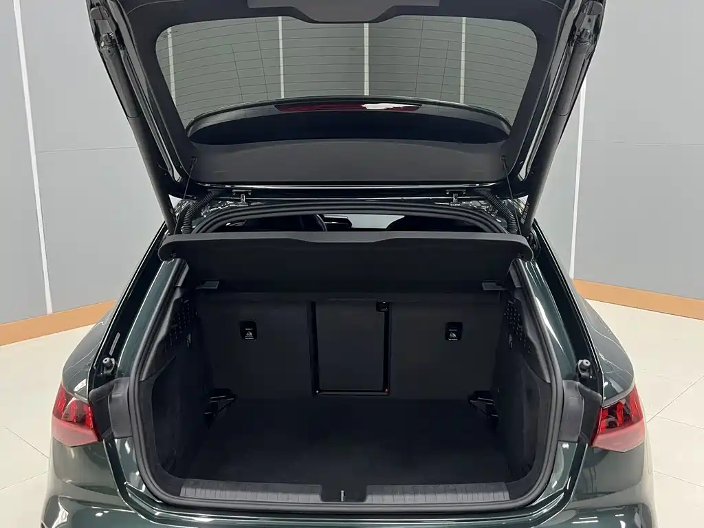 Audi A3 2022 — фото 24
