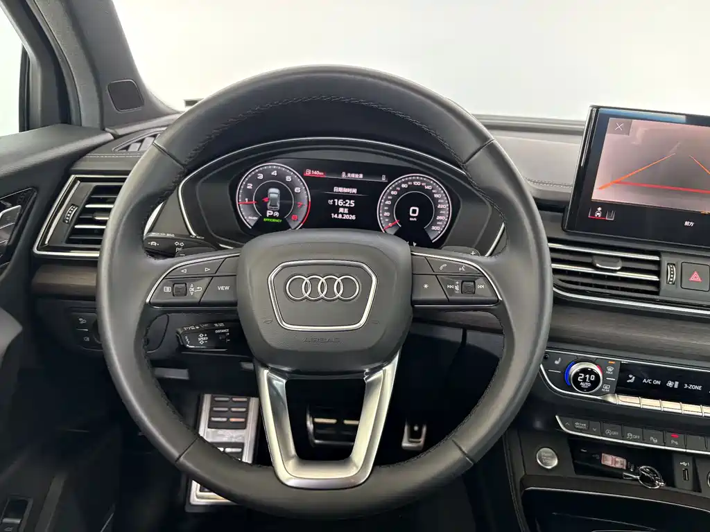 Audi Q5L 2025 — фото 14