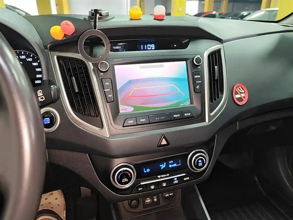 Hyundai ix25 2015 — фото 13