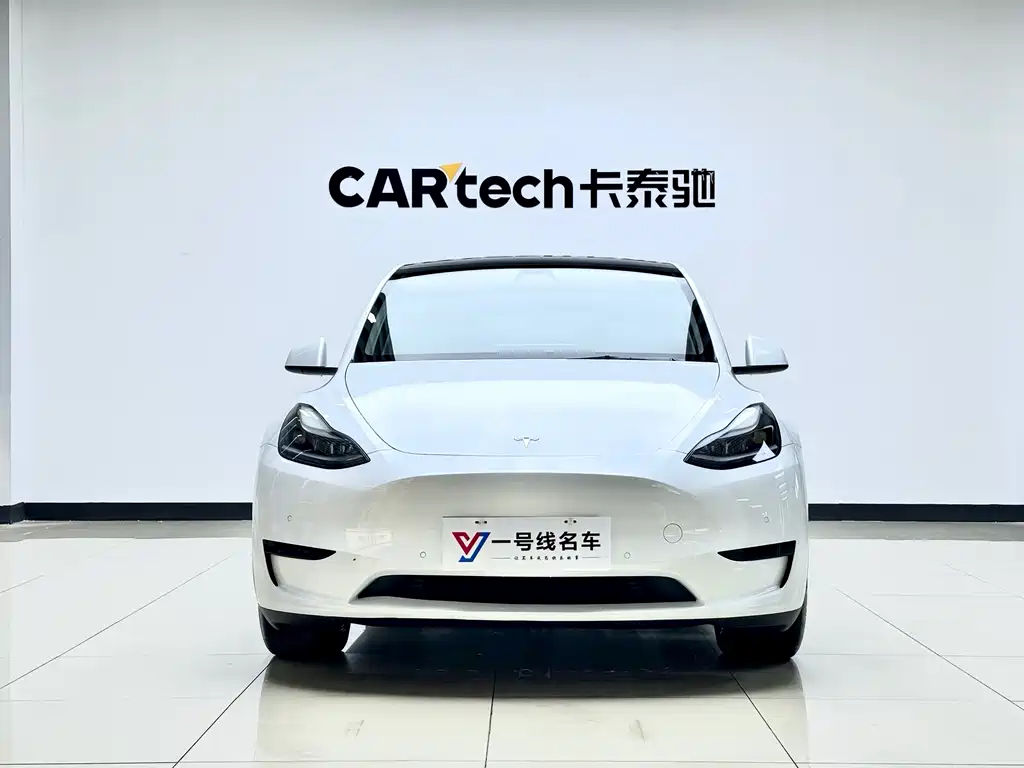 Tesla Model Y 2022 — фото 1
