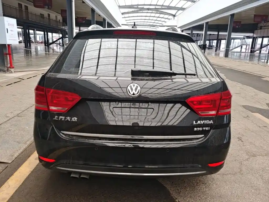 Volkswagen Gran Lavida 2017 — фото 6