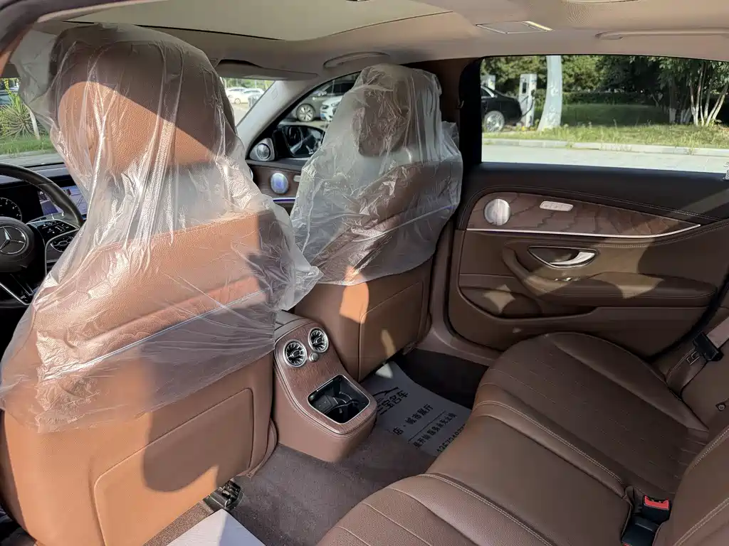 Mercedes-Benz E-Class 2023