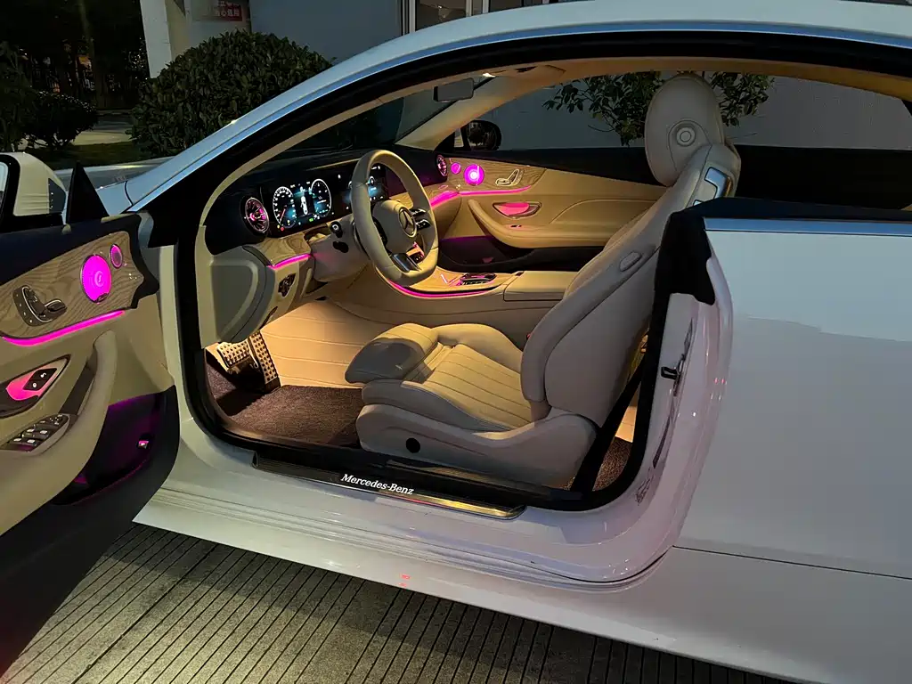 Mercedes-Benz E-Class 2021