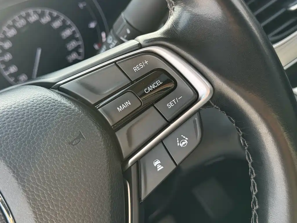 Honda Accord 2021 — фото 10