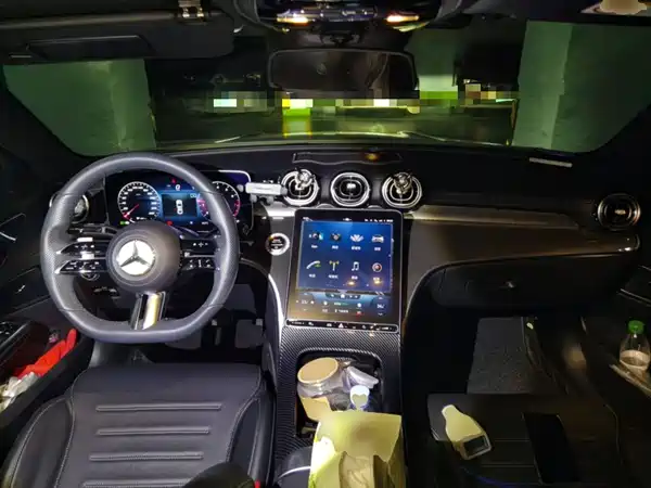 Mercedes-Benz C-Class 2022