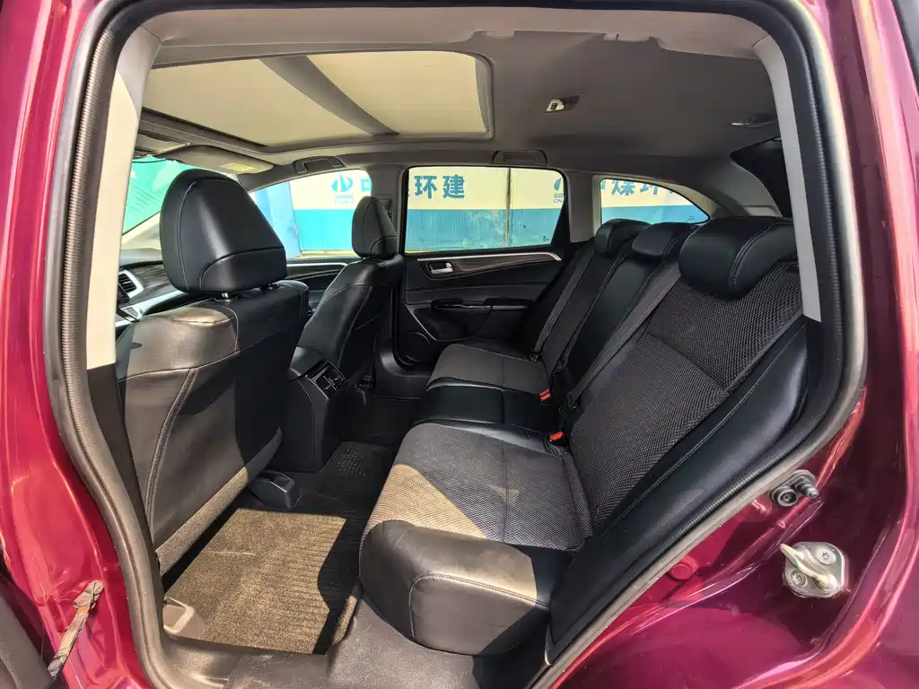Honda Jade 2017 — фото 6