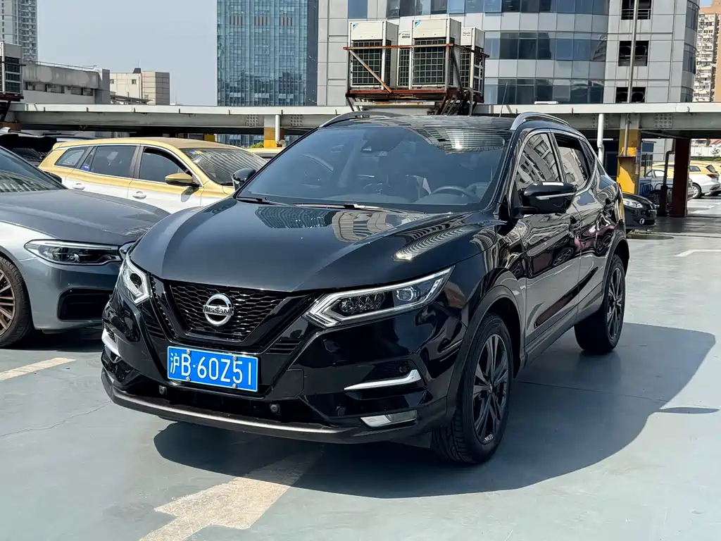 Nissan Qashqai 2023 — фото 1