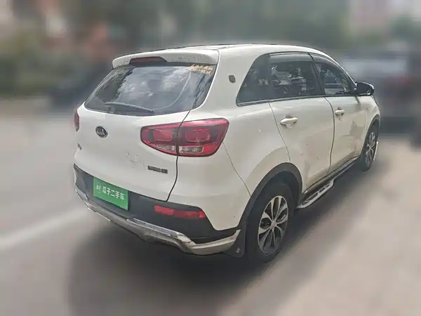 Kia KX3 2015
