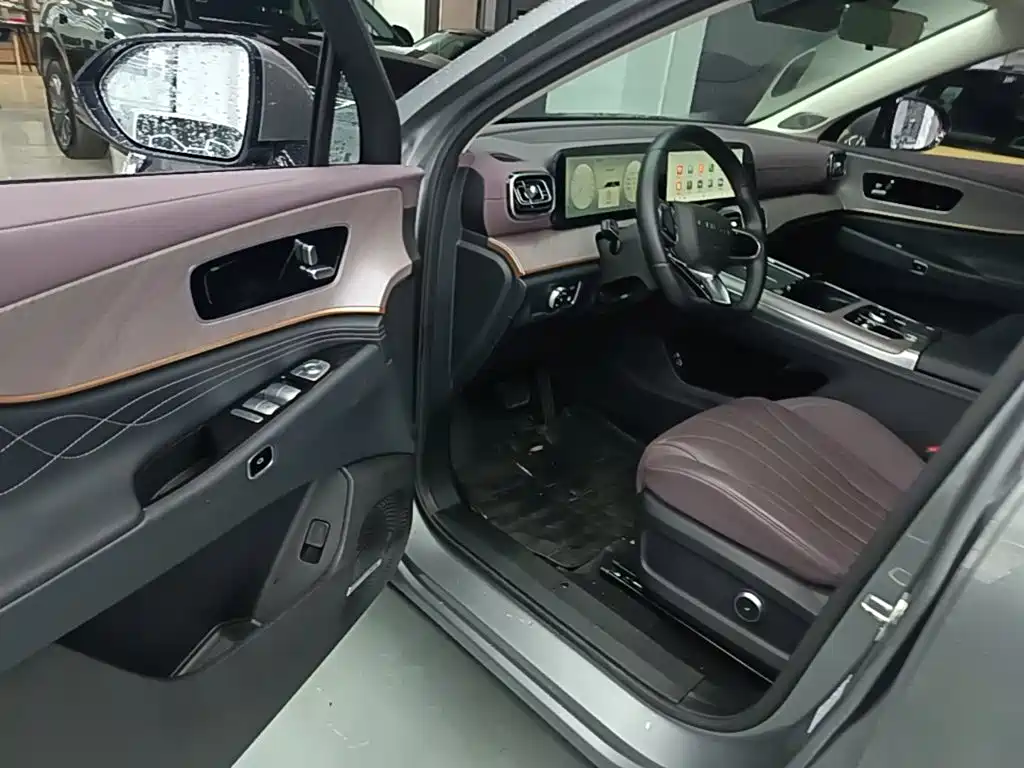 Chery Tiggo 9 C-DM 2024 — фото 16
