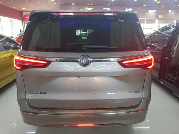 Buick GL8 2023