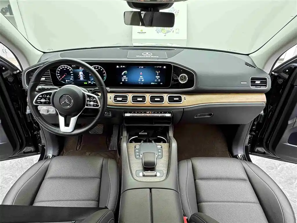 Mercedes-Benz GLE New Energy 2022 — фото 9