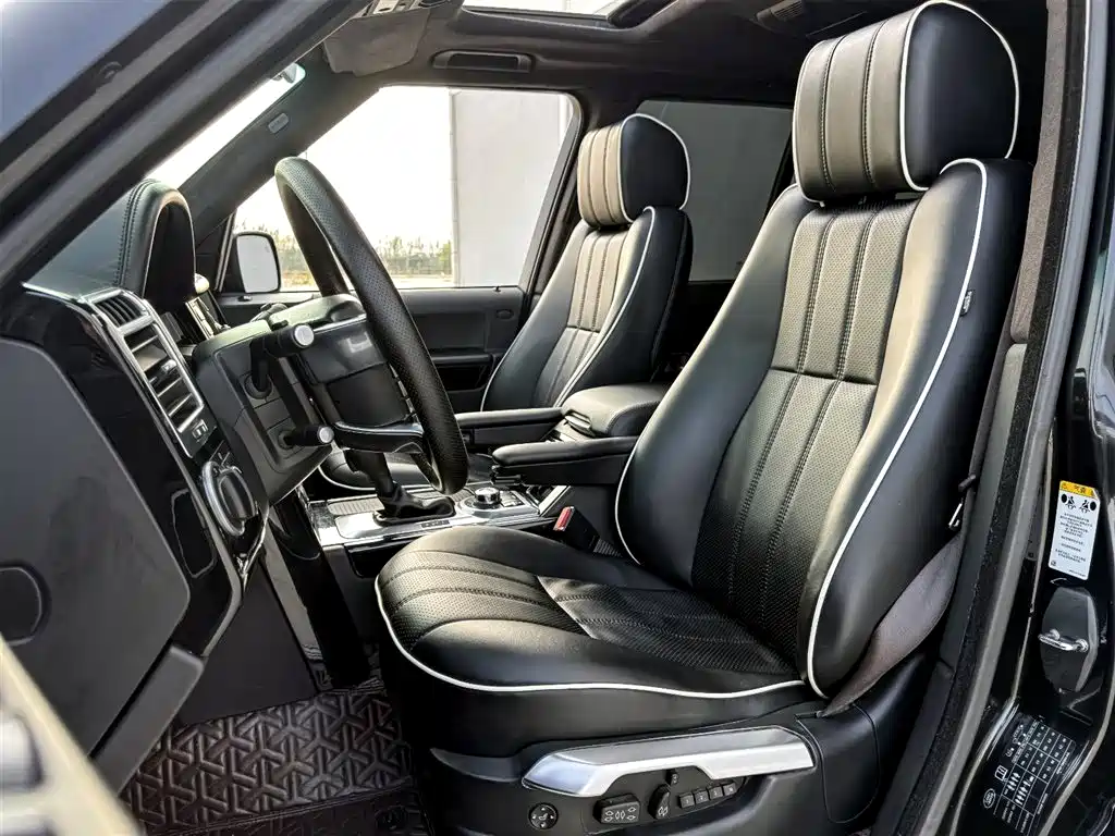 Land Rover Range Rover 2010 — фото 13