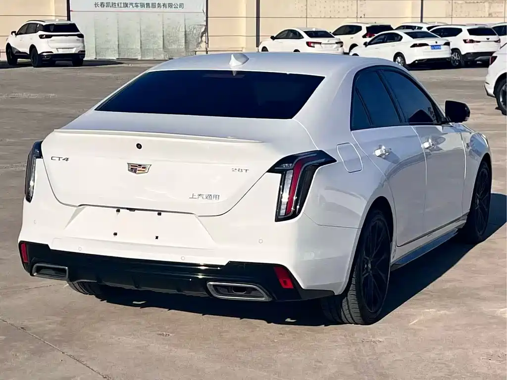 Cadillac CT4 2020 — фото 6