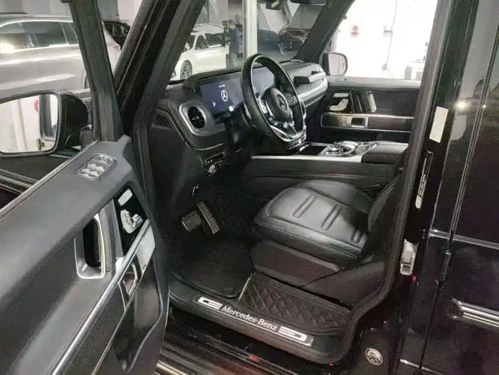 Mercedes-Benz G-Class 2023 — фото 3