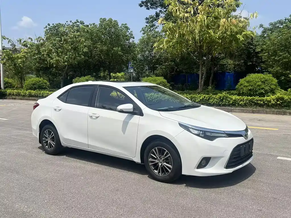 Toyota Levin 2015 — фото 3