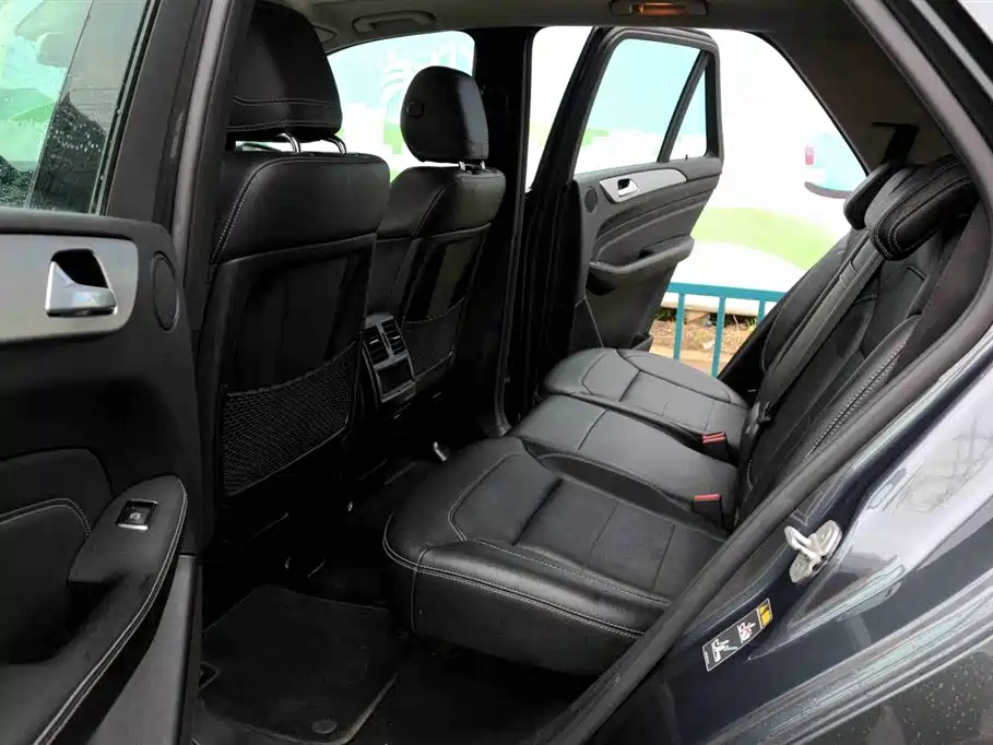 Mercedes-Benz M-Class 2014