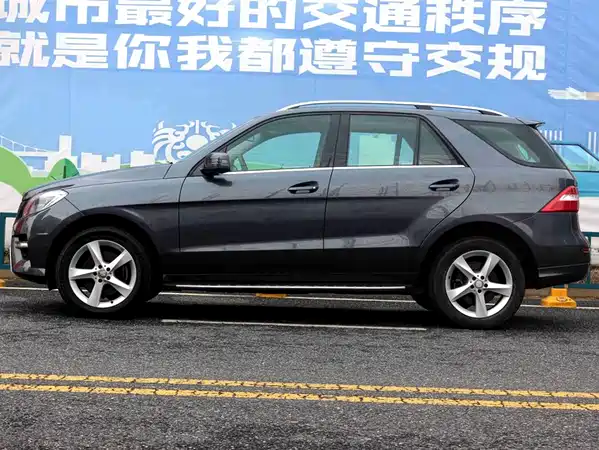 Mercedes-Benz M-Class 2014
