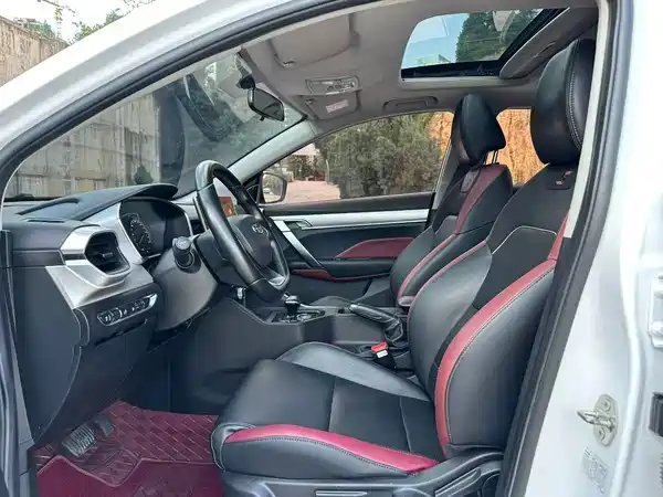 Geely Binyue 2021
