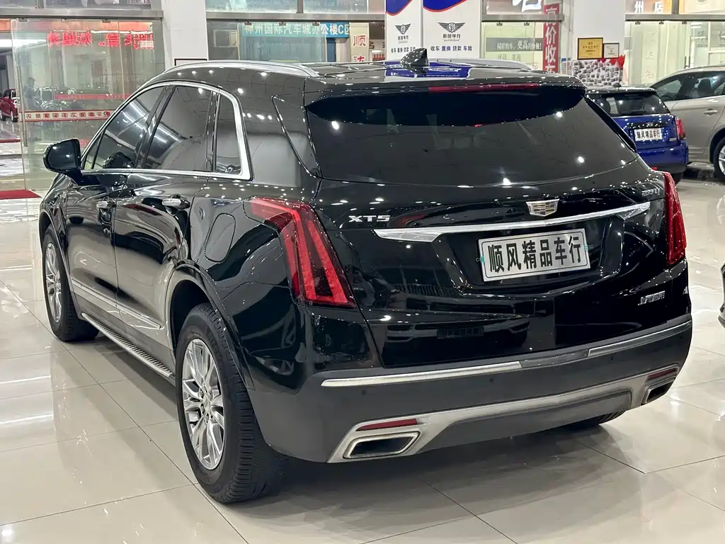 Cadillac XT5 2019 — фото 36